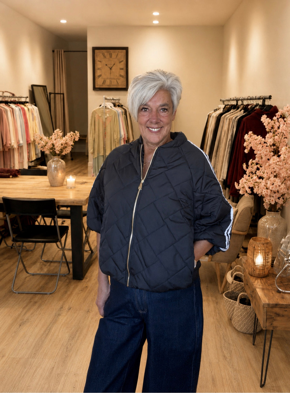Puffer jacket met korte mouw en streep