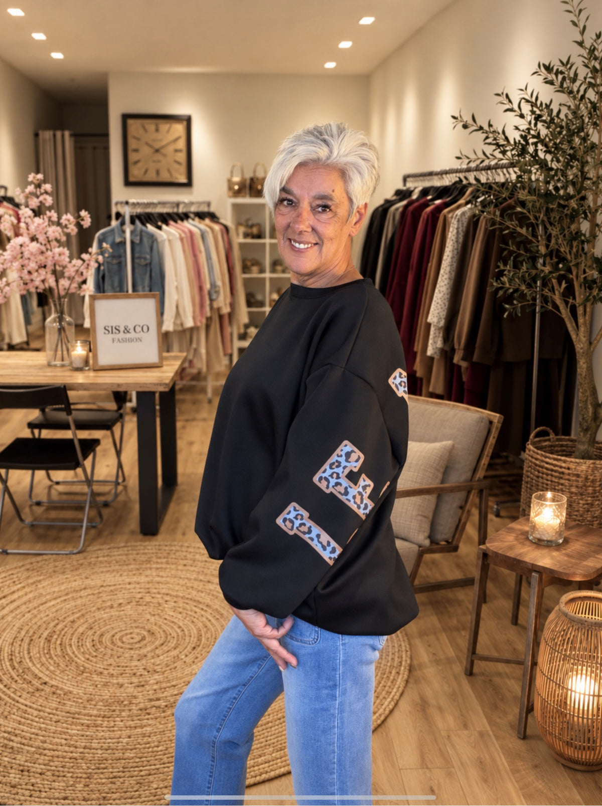 Le Marais Paris sweater