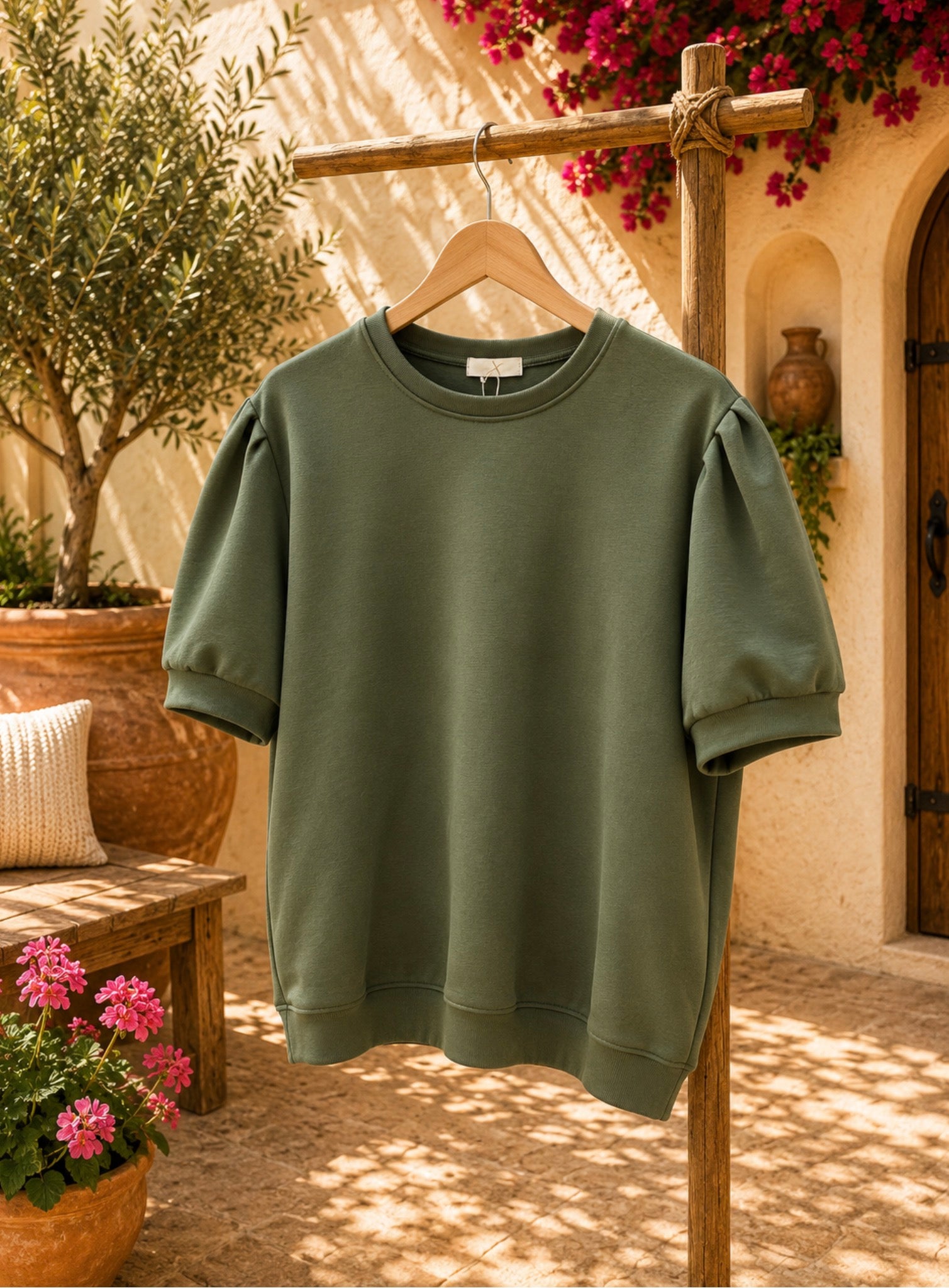 Top met Pofmouwen – Groen