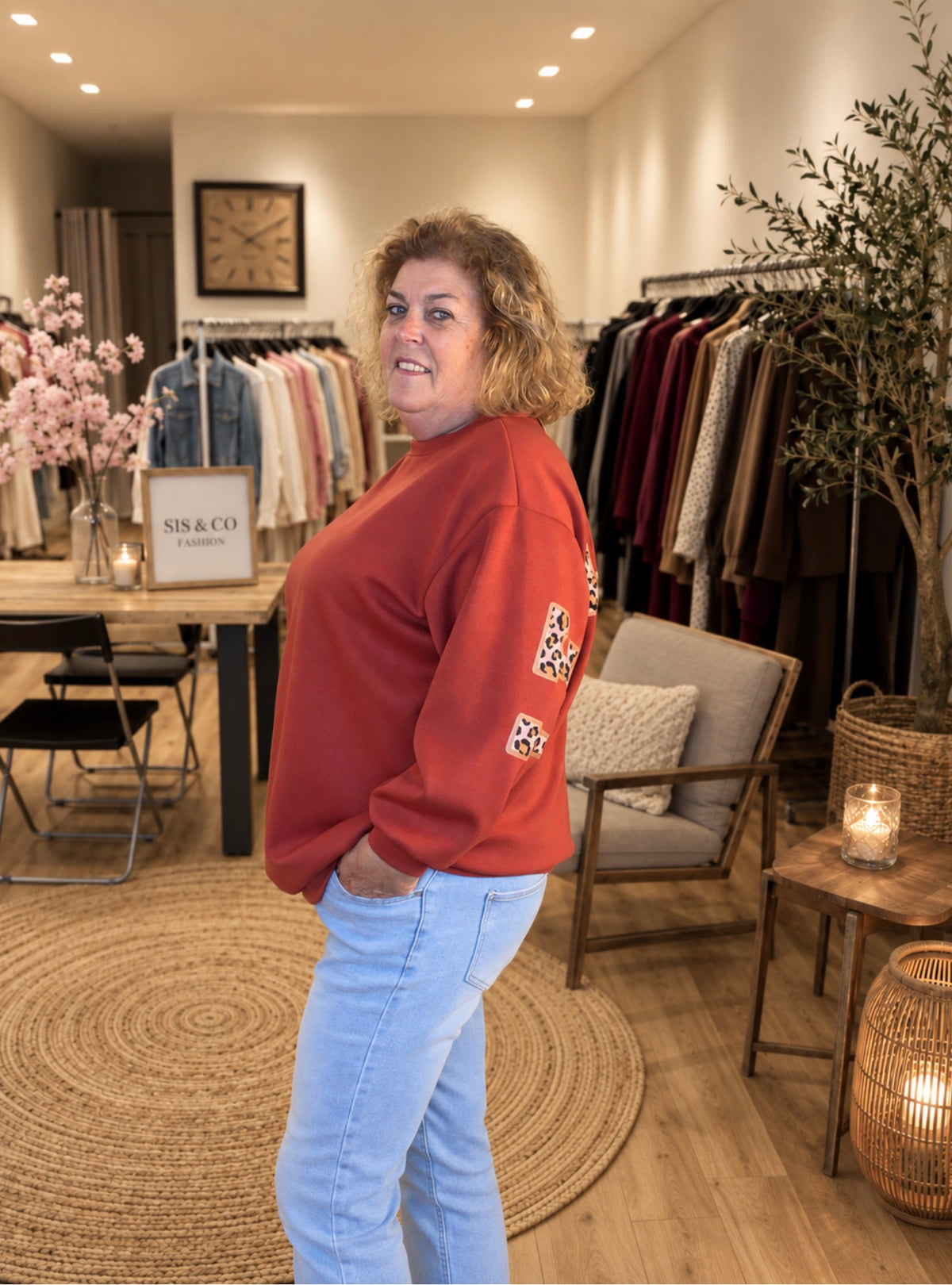 Le Marais Paris sweater